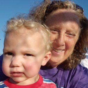 Meet your Posher, Sandy